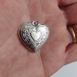 Pendentif porte photo en forme de cœur argenté